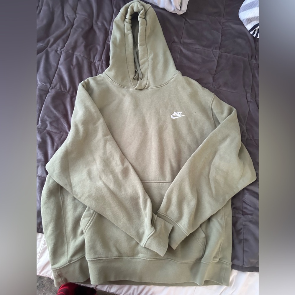 XL green nike pullover hoodie